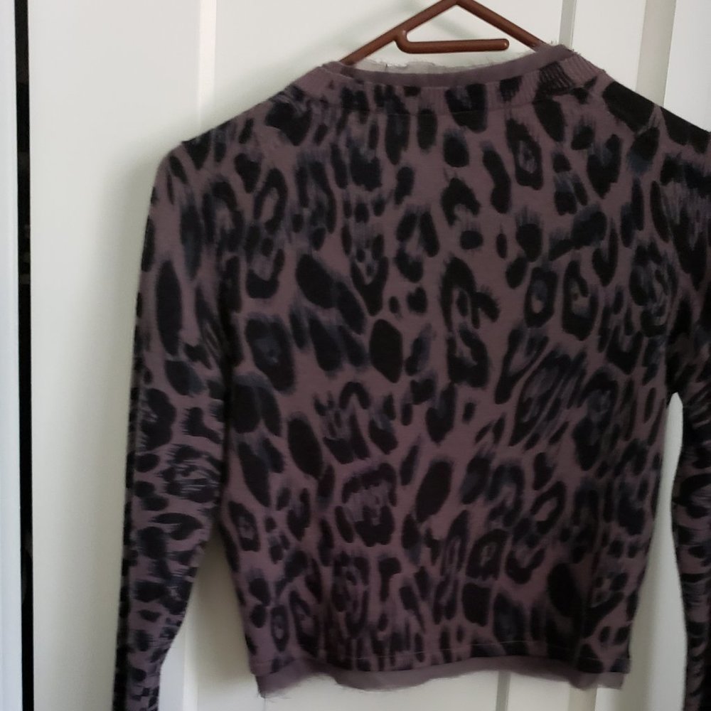 Neiman Marcus cardigan - Picture 2 of 4